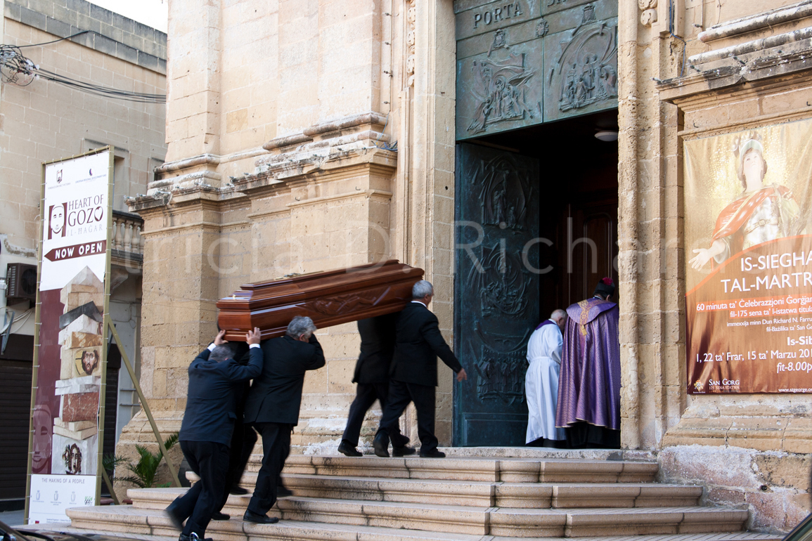 gozo funeral